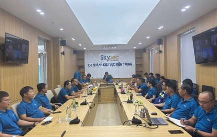 CHI NHÁNH SKYPEC KHU VỰC MIỀN TRUNG TỔ CHỨC  SƠ KẾT THI ĐUA KHEN THƯỞNG 6 THÁNG ĐẦU NĂM 2025